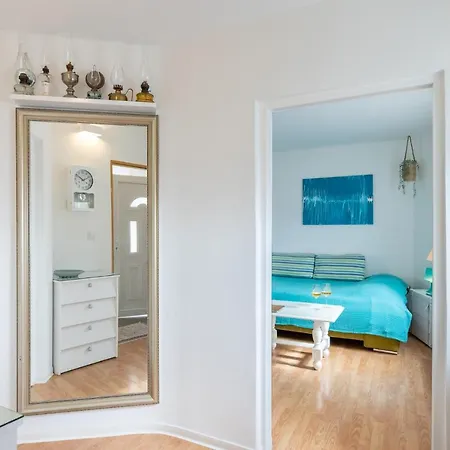 Apartament Zazu *